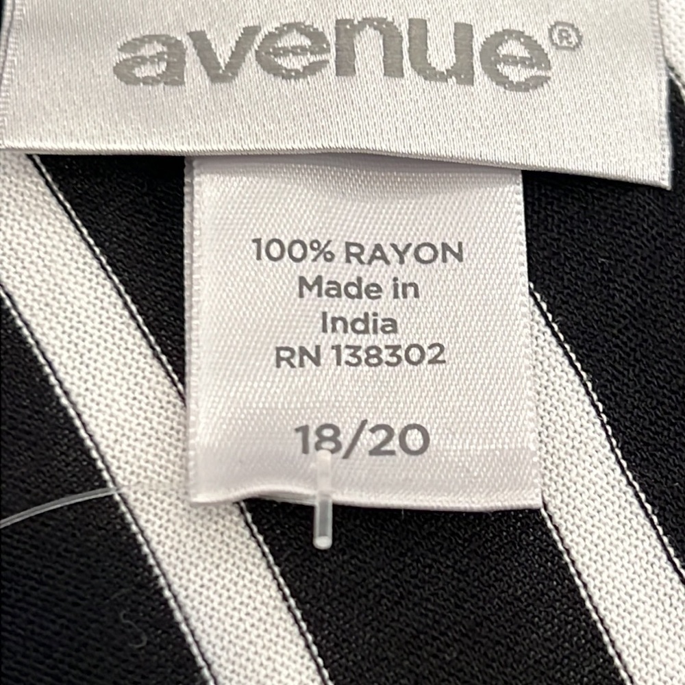 The Avenue long skirt w/ drawstring waist NWT size 18/20 - Picture 8 of 10